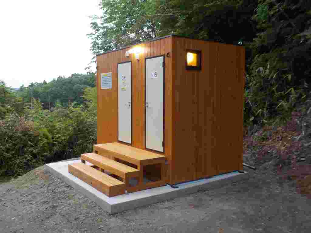 Bio-Toilet in Napara Golf Club Ipponmatsu Course, Nara City, Nara Prefecture.